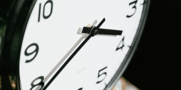 Kada persukamas laikas 2026 metais: data, kurią verta pasižymėti jau dabar