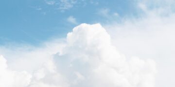 Iliustracija: blue, desktop backgrounds, sky, fresh, clean, windows wallpaper, air, cloud, wallpaper hd, free background, free wallpaper, environment, concept, warm, fair weather, weather, wallpaper 4k, bright, day, summer, 4k wallpaper 1920x1080, outdoor, blue sky, mac wallpaper, background, heaven, nature, eco, full hd wallpaper, scenic, 4k wallpaper, laptop wallpaper, cool backgrounds, sky background, beautiful wallpaper, hd wallpaper, blue heaven, blue natural, blue clean