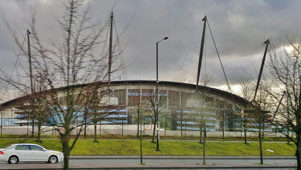 Žiniasklaida: „Manchester City“ pažeidė 114 „Premier“ lygos finansinių taisyklių — iliustracija straipsnyje