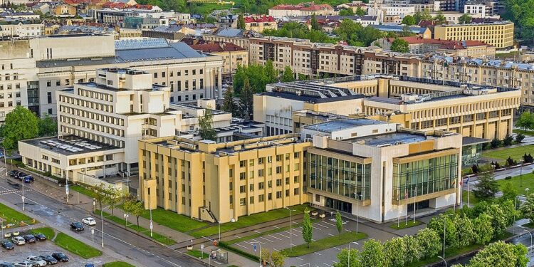 III pakopos pensijų fondai: kaip išsirinkti ir ką verta žinoti apie GPM lengvatą