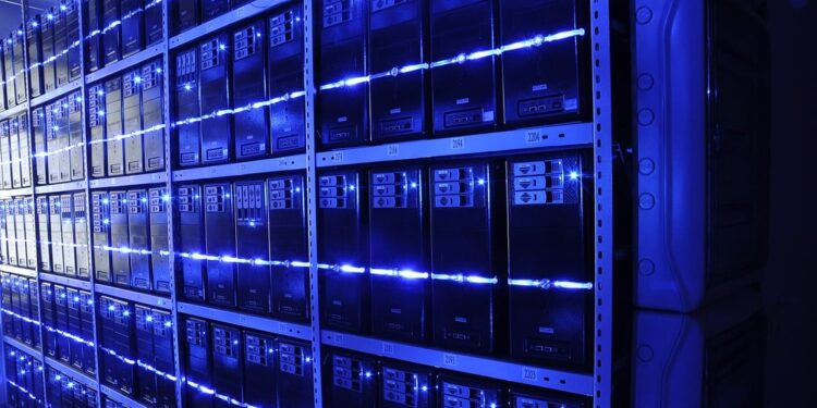Seagate augina pelną: debesų paklausa rezervavo diskus
