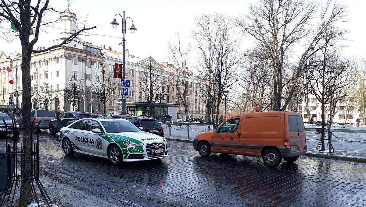 Kaip apsaugoti banko sąskaitą nuo sukčių: svarbiausios saugumo priemonės — iliustracija straipsnyje