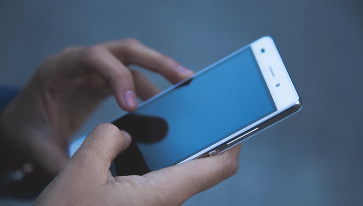 Kaip išvalyti telefono atmintį: saugūs būdai atlaisvinti vietos — iliustracija straipsnyje
