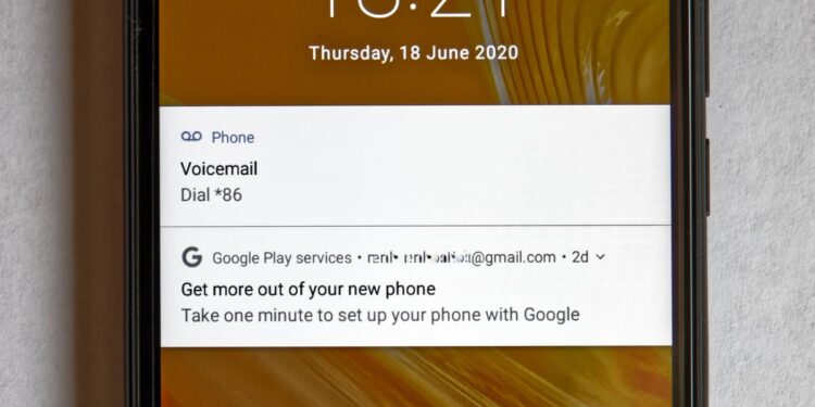 Kaip perkelti eSIM į naują telefoną: ką atlikti prieš keičiant įrenginį