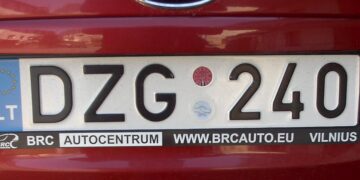 Kaip pasitikrinti automobilio draudimą internetu: žingsniai ir ką reiškia rezultatai