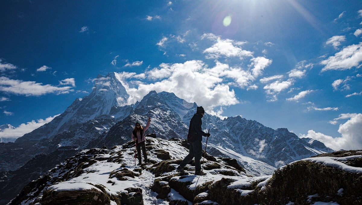 Himlunge lavina palaidojo stovyklą, dingo 10 alpinistų — iliustracija straipsnyje