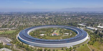 Lotus Technology Management įsigijo 959 tūkst. dolerių vertės „Apple“ akcijų
