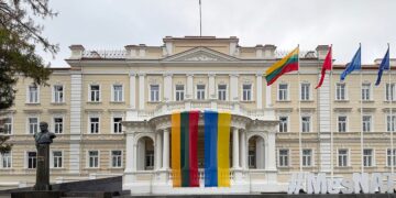 Robertas Kaunas atsiprašė dėl beveik 48 tūkst. eurų vakarėlio