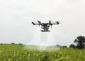 CWS Hošimino sąvartyne į dangų kelia purškimo dronus