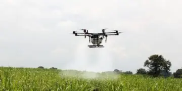 CWS Hošimino sąvartyne į dangų kelia purškimo dronus